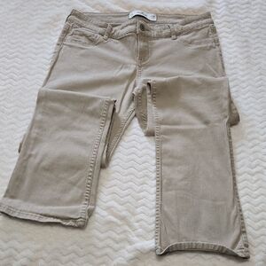 Hollister Women's Tan Flare Leg Jeans